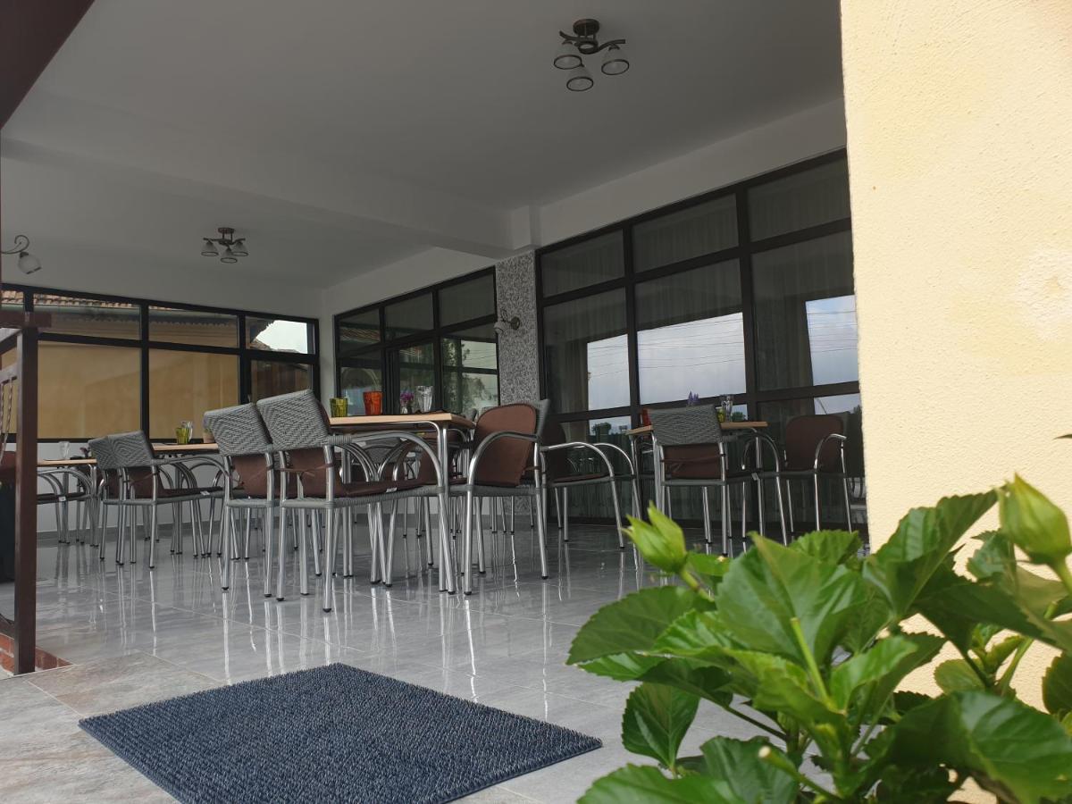 Pensiunea El Ryo Calimanesti Exterior photo